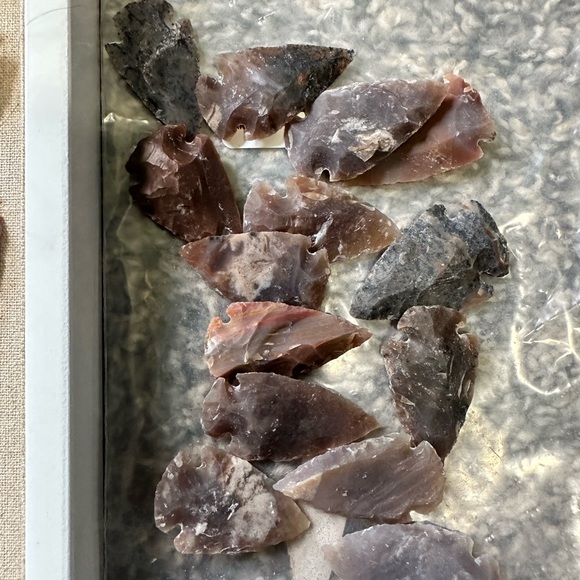 Arrowheads - Picture 3 of 4